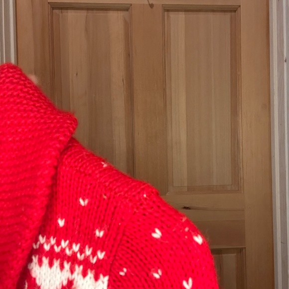 Abercrombie & Fitch Holiday Cardigan - Picture 5 of 7
